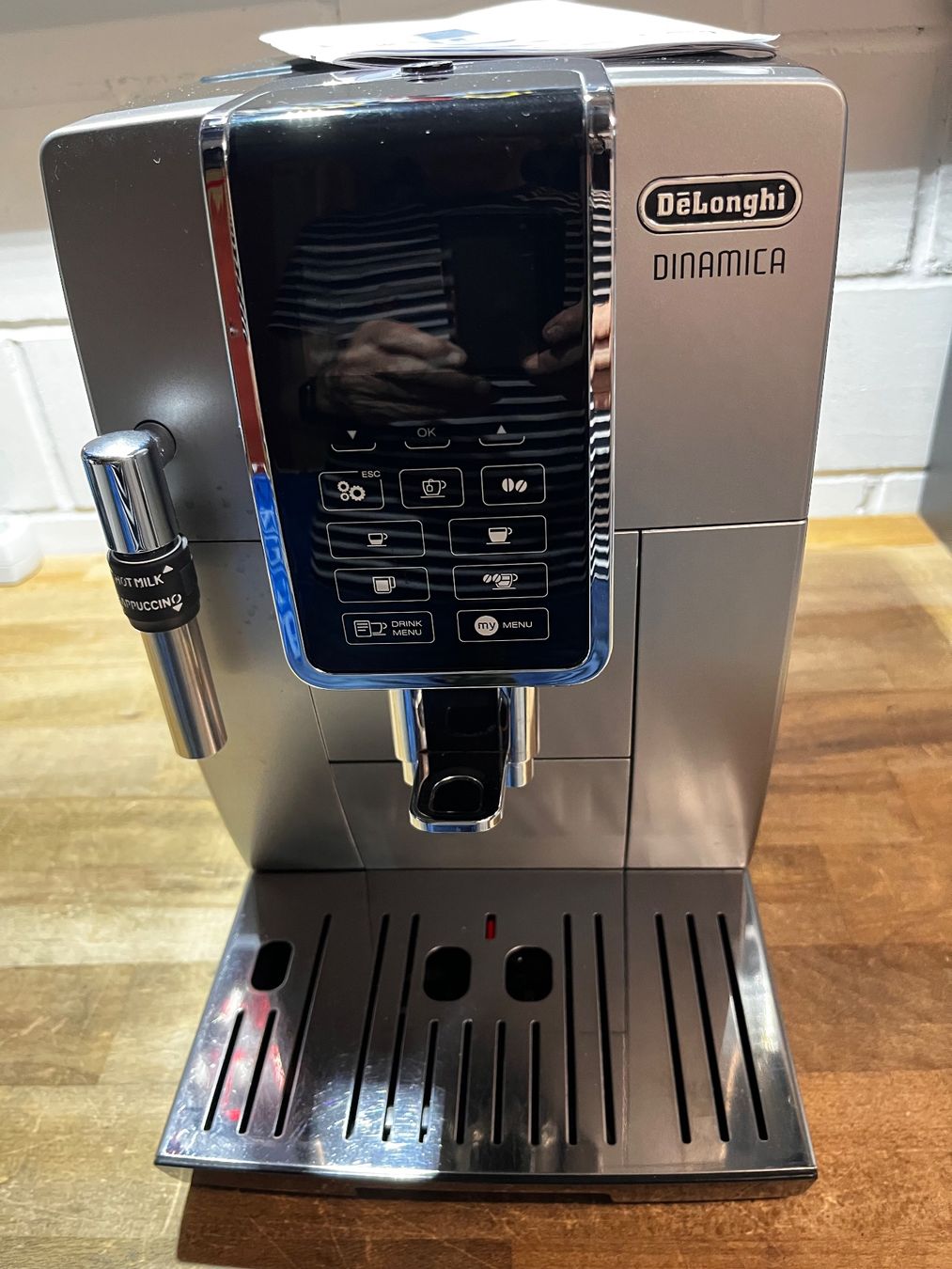 De'Longhi Macchine per caffè & Macchine per espresso: De Longhi Kaffeemaschine DINAMICA – Usato da Ebnat-Kappel venduto da rog_7mlm 3