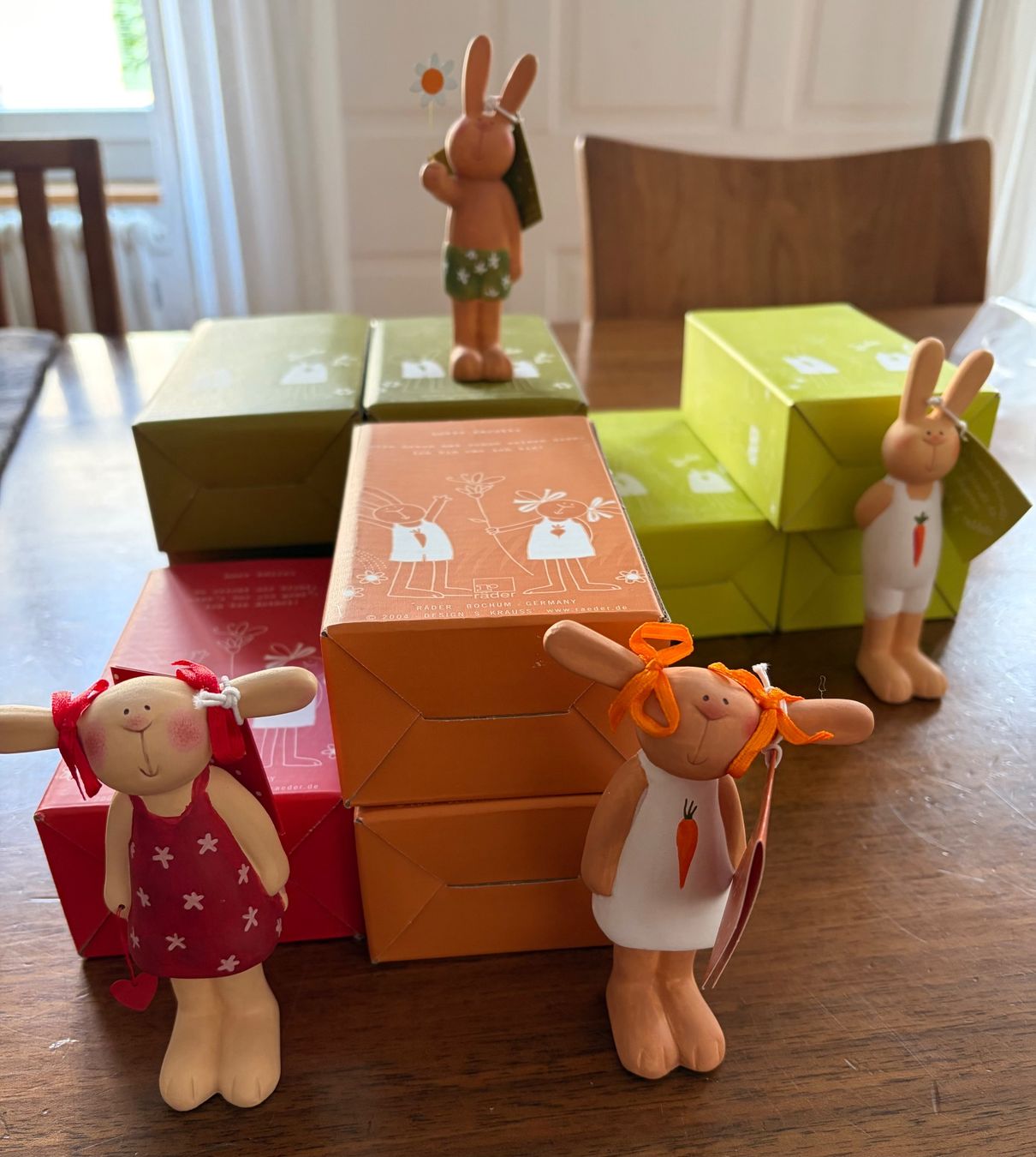 Tutte le decorazioni: Die Hasenbande orginalverpackt 10 Stück – Nuovo e nell'imballaggio originale da St.Gallen venduto da Boergie 1