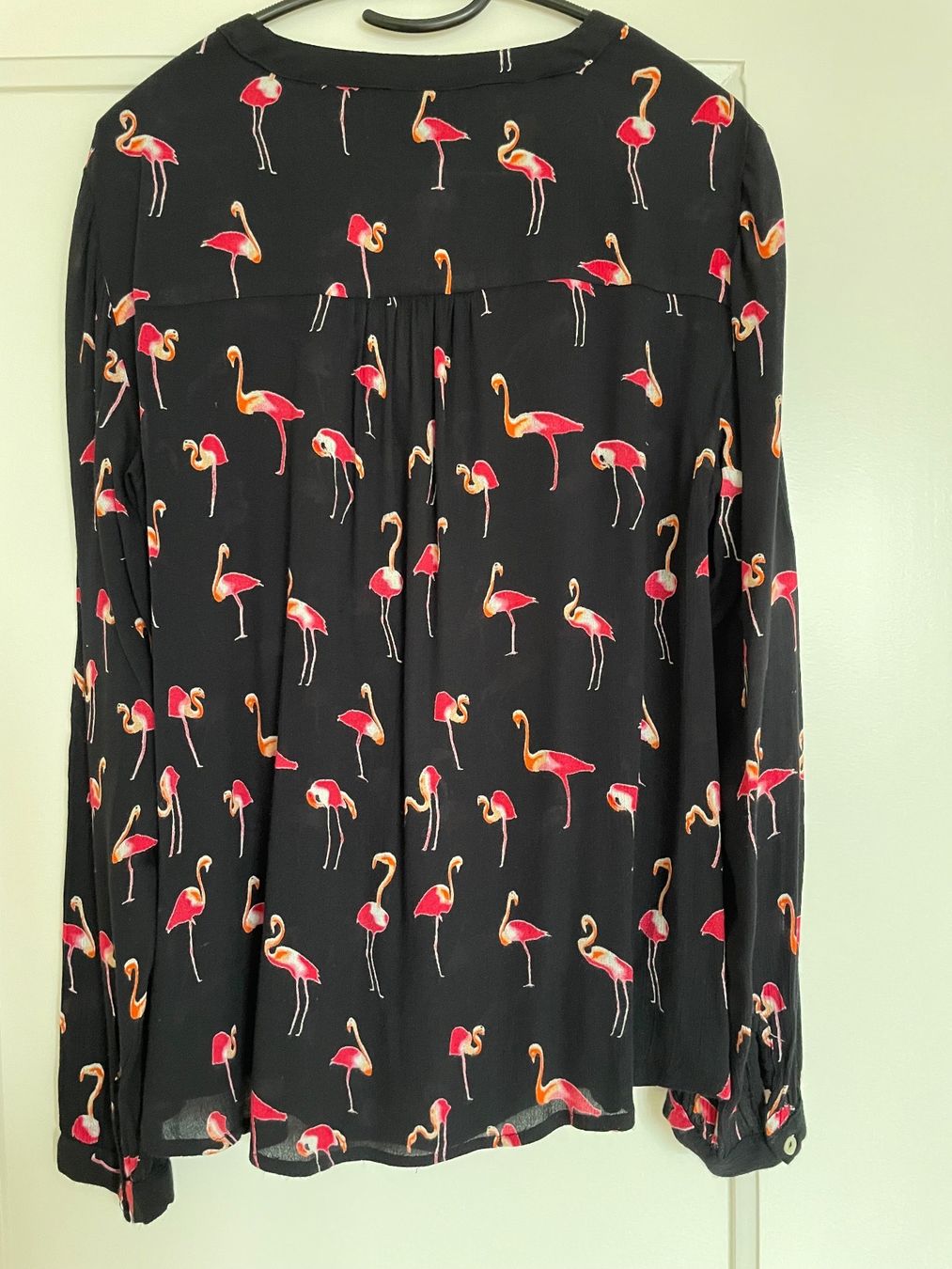 Blusen: Kaffe Bluse mit Flamingo Print Gr. 40 – Gebraucht aus Olten von hahnice99 1