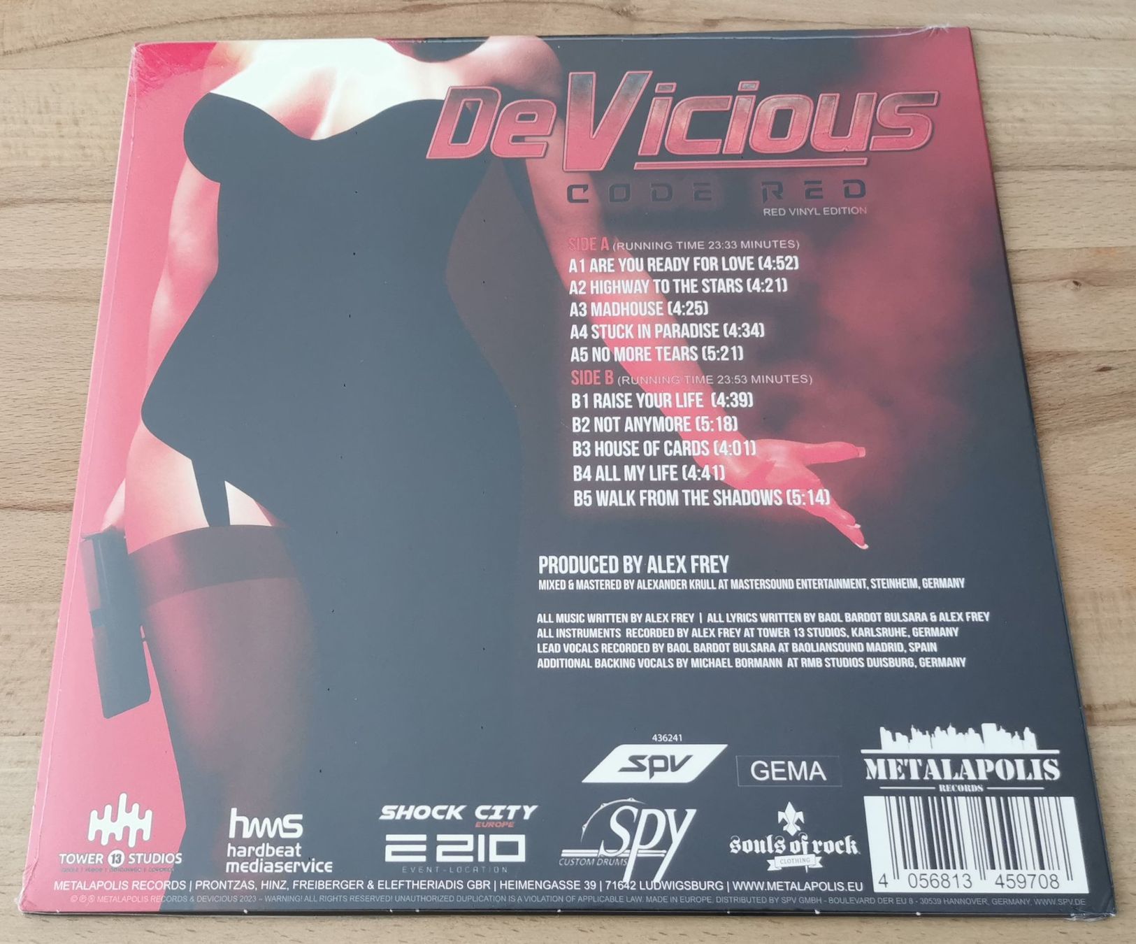 Dischi in vinile: DE VICIOUS: Code red LP Hard Rock Melodic – Usato da Münchwilen TG venduto da Swb 1
