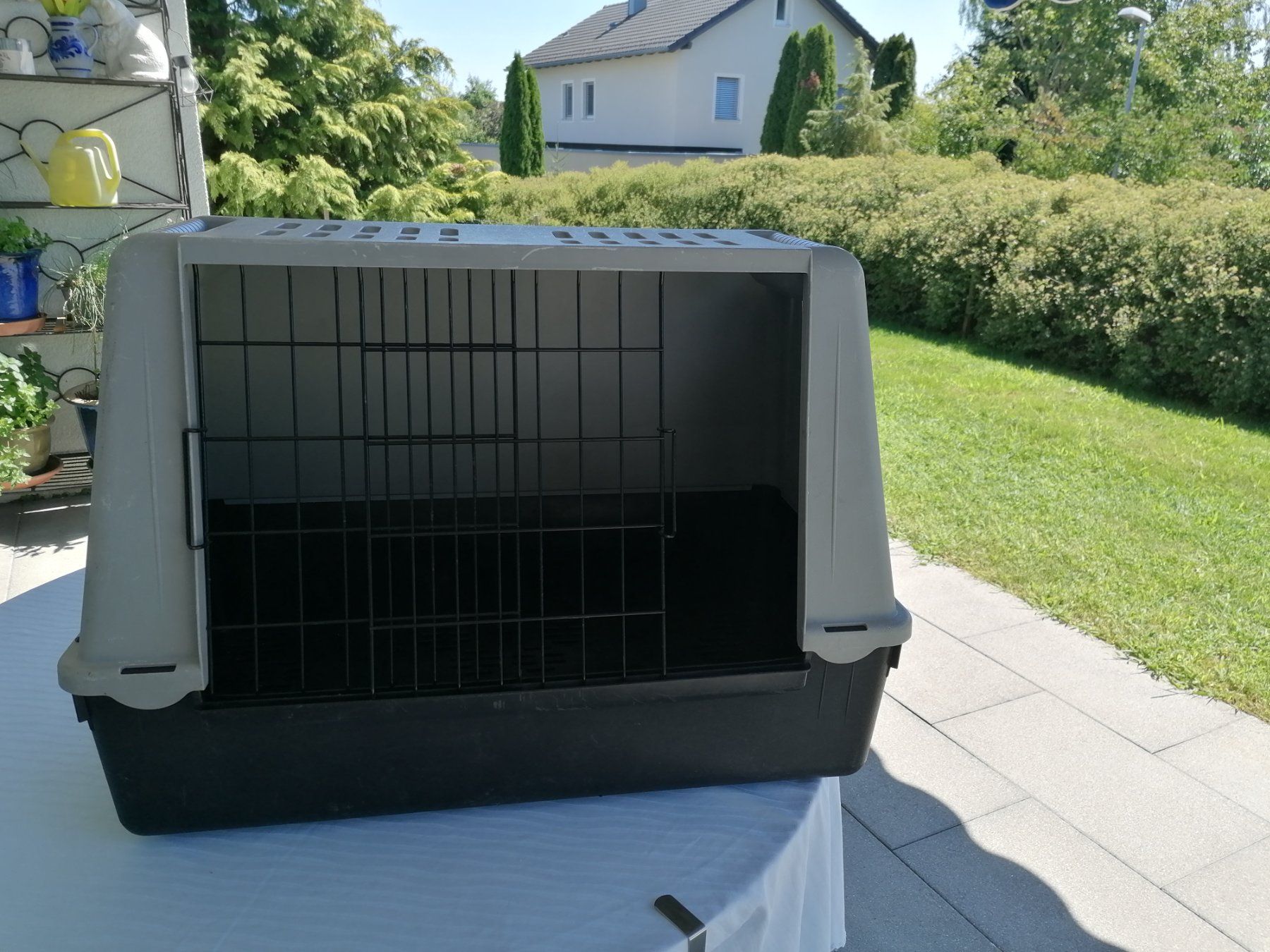 Gabbie, trasporto & Sicurezza: Hundetransportbox grau/schwarz – Usato da Birwinken venduto da Johanna_50