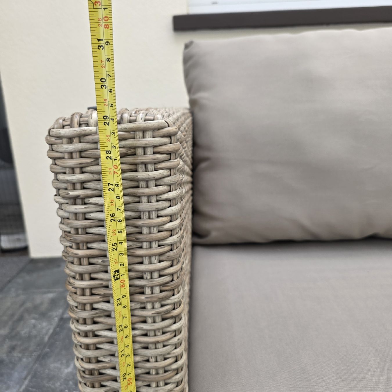 Sofas: Gartensofa Polyrattan beige 3-Sitzer mit Staufach  – D'occasion à Rheinsulz par Gilea 5