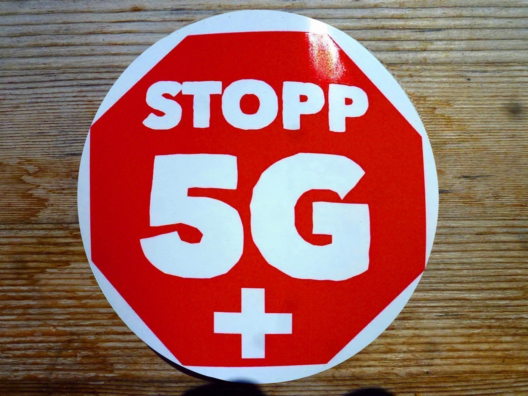 Sticker: Aufkleber Stopp 5G Schweiz – Nuovo (secondo la descrizione) da Aarau venduto da Rdodger