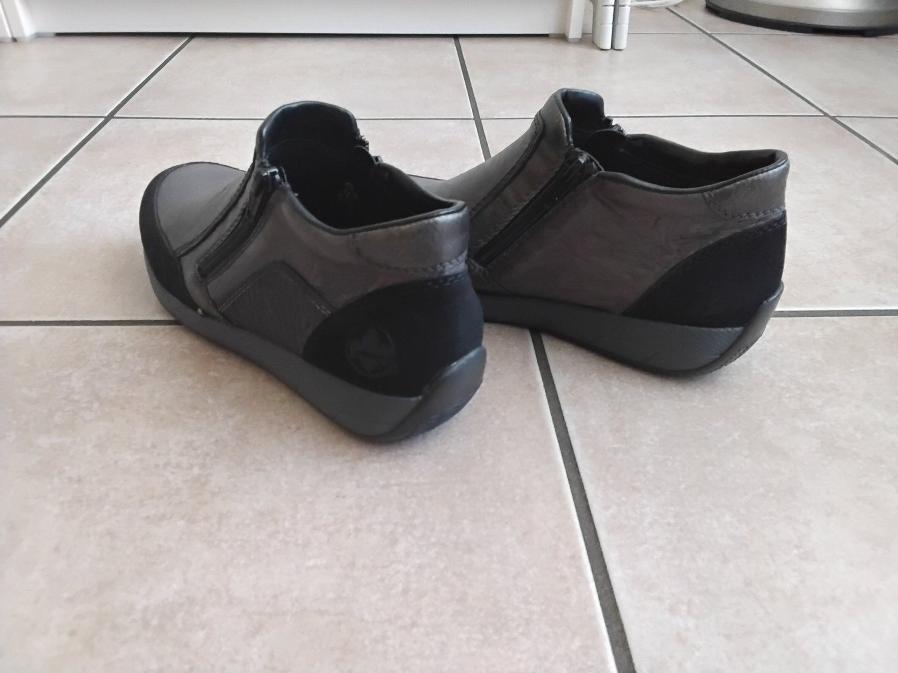 Rieker Damenschuhe: Bottines d'hiver grises, pointure 38 - Rieker – Neu (gemäss Beschreibung) aus chêne-bourg von patty190 1
