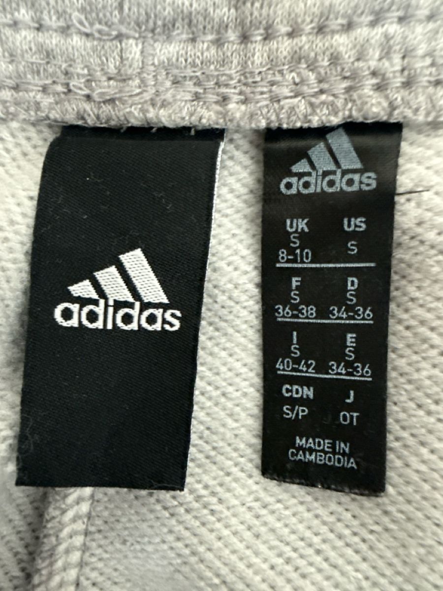 Adidas Hosen: Adidas Trainerhose Gr. S – Gebraucht aus Weiach von Wikingnoldi 2