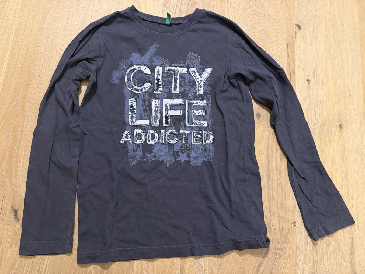 Pullover & Sweatshirts: 2 Pullover in Grösse 158/164 – Gebraucht aus Rupperswil von Srfrick 2