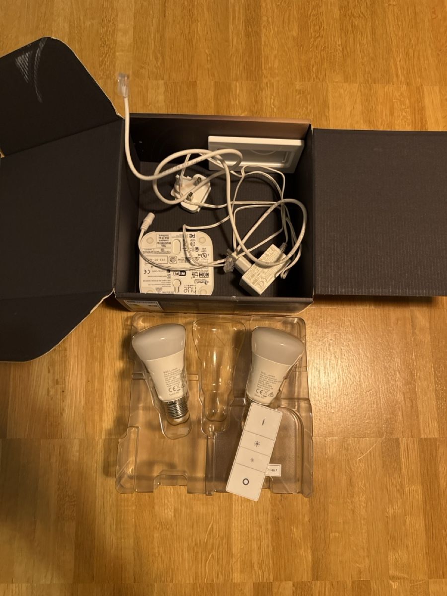 PHILIPS Hue White Ambiance starterset E27