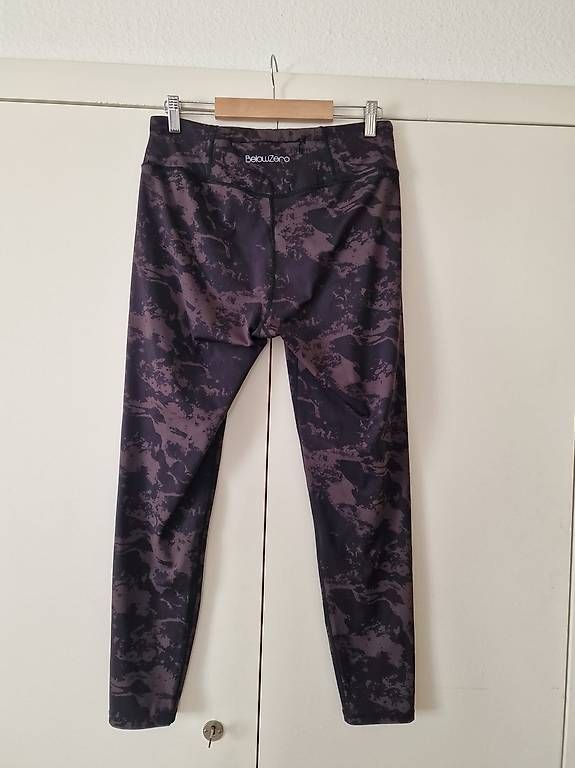 Leggings: Camouflage-Leggins - Grösse L – Usato da Dällikon venduto da m.py_92 1