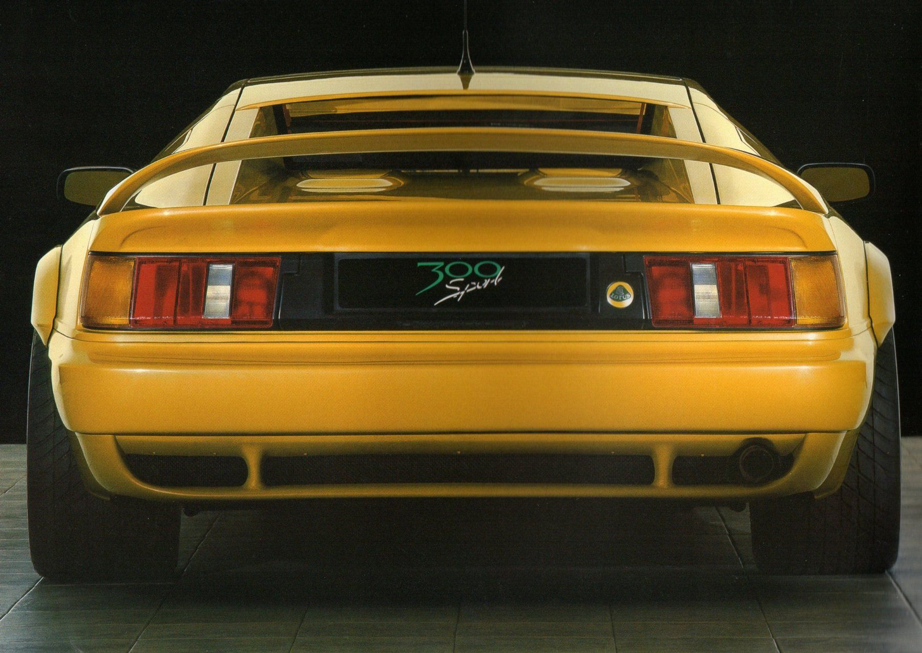 Lotus Automobili: Lotus Esprit S4 - Originalprospekt – Nuovo (secondo la descrizione) da Malans GR venduto da Chueche427 3