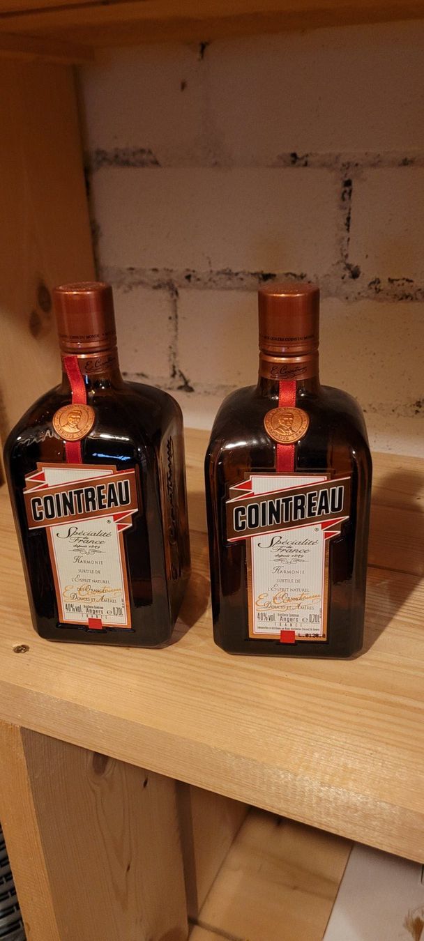 Bevande alcoliche: Deux Bouteille COINTREAU – Nuovo e nell'imballaggio originale da Plagne venduto da Engalp