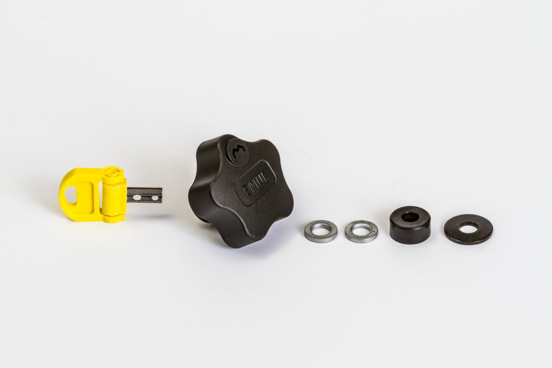 Emuk Accessori per altri veicoli: EMUK Wohnwagen Rückspiegel – Usato da Rolle venduto da Rzenruffinen 2