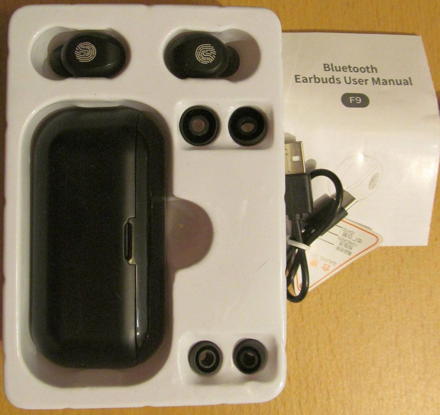 Casques audio: NEU Earbuds Bluetooth Wireless Headset – Neuf avec emballage d'origine à St. Margarethen TG par ursk10 1