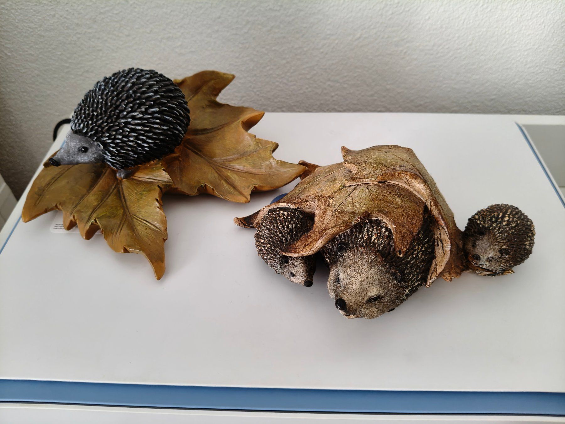 Alle Dekorationen: Herbstdeckoration Igel mit Blatt – Neu (gemäss Beschreibung) aus Rothrist von Stranglehold