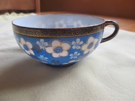 Blaue Vintage Teetasse mit Blumenmuster !