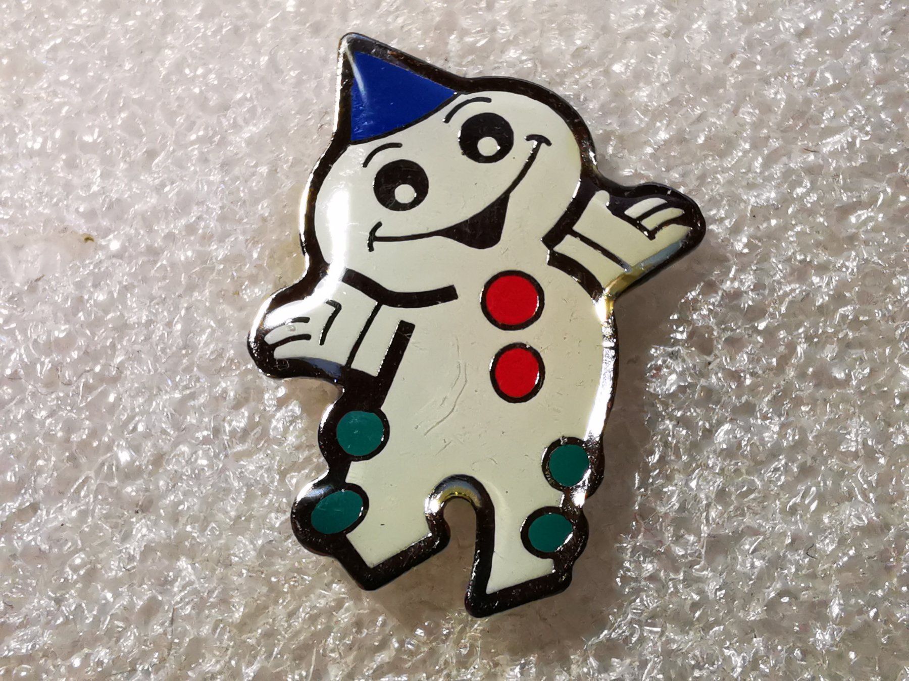 Placchette & Badge: Ansteckpin 24: Maga Bio – Usato da Oppligen venduto da Pin-Fall-Shop