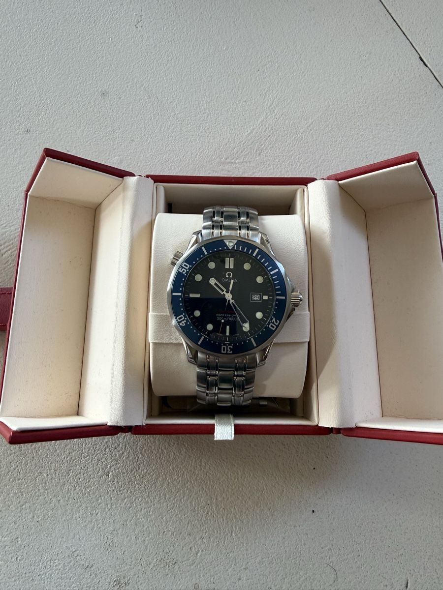 Omega Orologi: Omega Seamaster Professional 300M – Usato da Henggart venduto da schiffi106