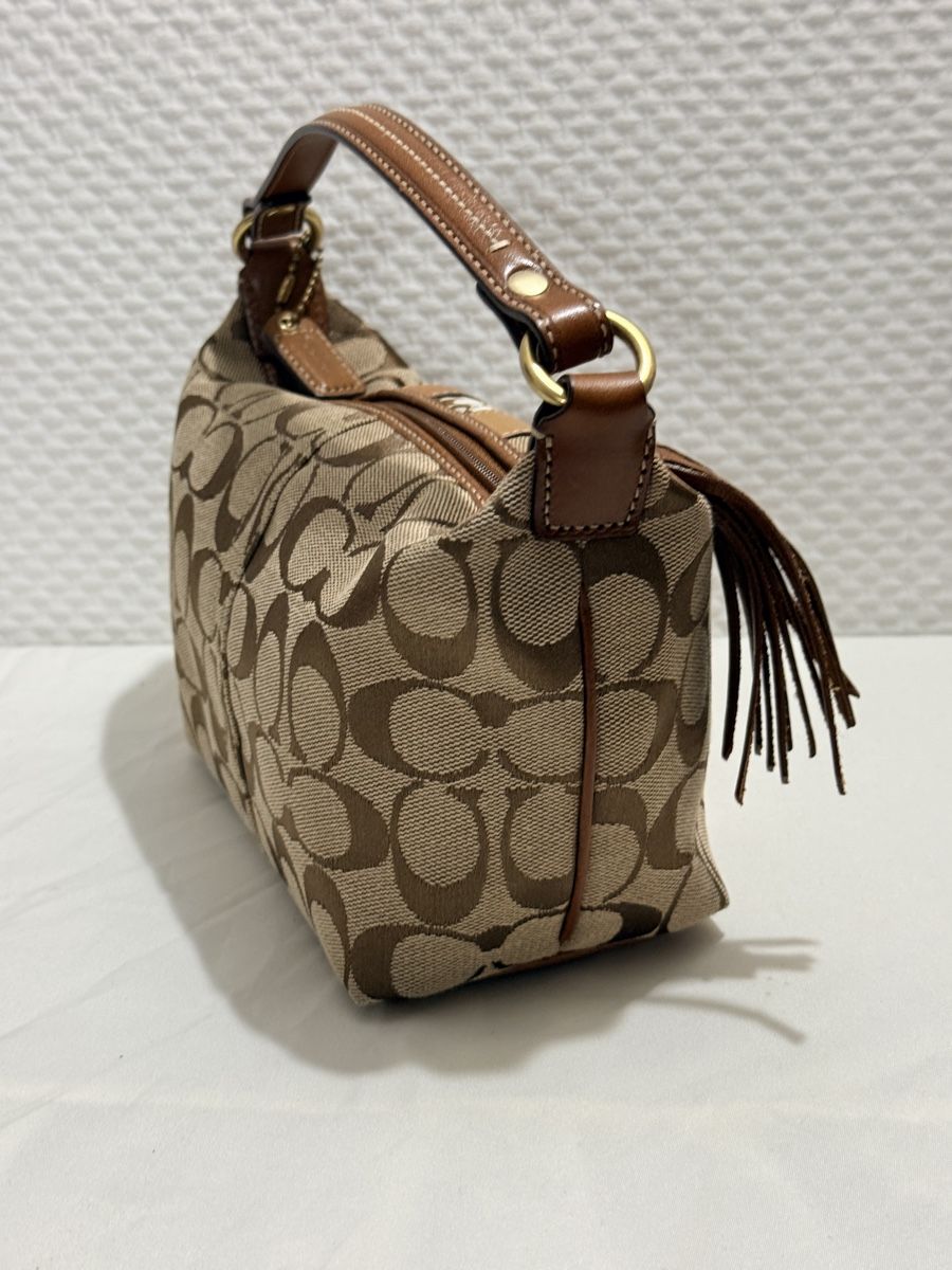 Coach Sacs femmes: Y2K Coach Pochette Mini Handbag RARE!! – D'occasion à Geneve par DarlingVintage 4