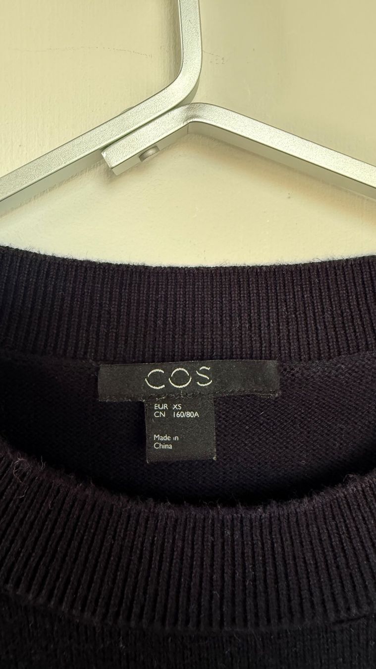 Cos Vestiti: COS Strickkleid / Dunkelblau XS – Usato da Niederrohrdorf venduto da gigerch 5