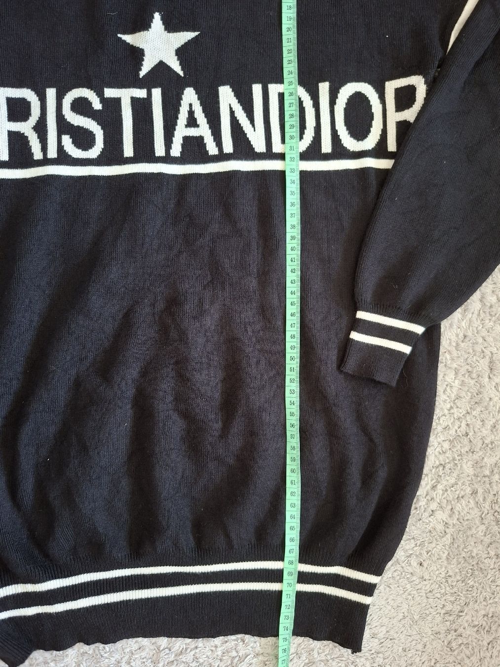 Dior Maglioni & Felpe: Pull Christian Dior noir avec étoile et logo  – Usato da Renens VD venduto da ser_j2fn 3