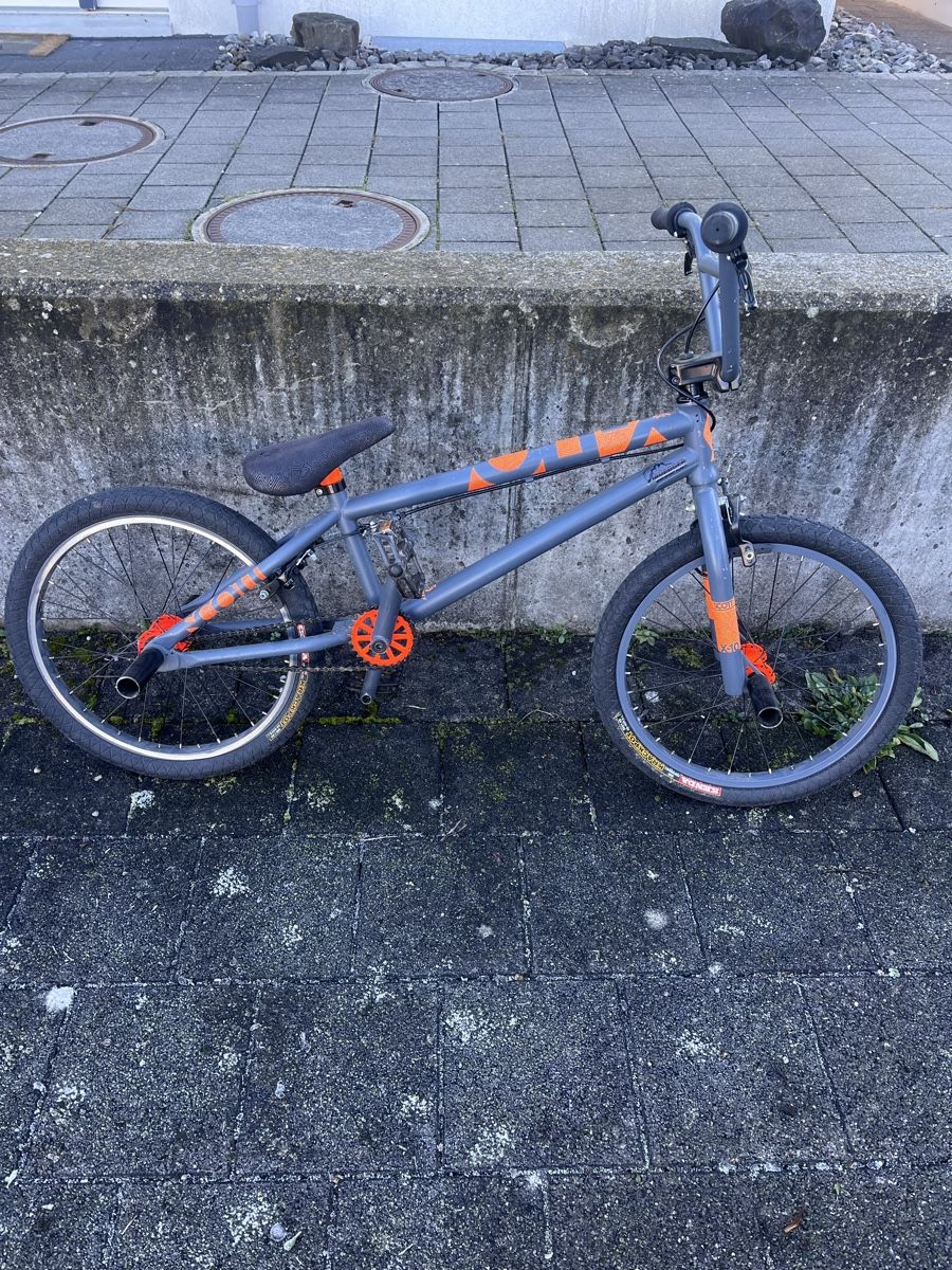 Scott Velos: BMX Scott volt X10 – Gebraucht aus Flawil von sil_8lwp