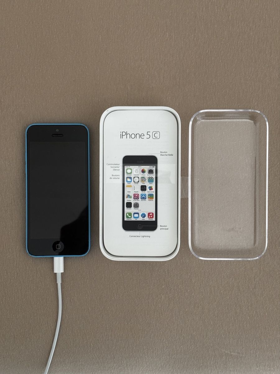 Apple Telefoni cellulari / Smartphones: Apple iPhone 5C Blue – Usato da Weiach venduto da rupi91