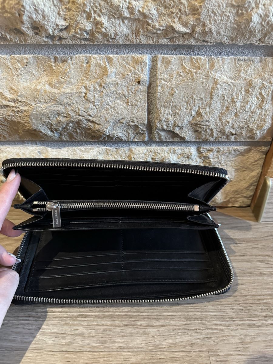 Michael Kors Portafogli: Michael Kors Geldbörse – Usato da Feutersoey venduto da ast_5mhb 3