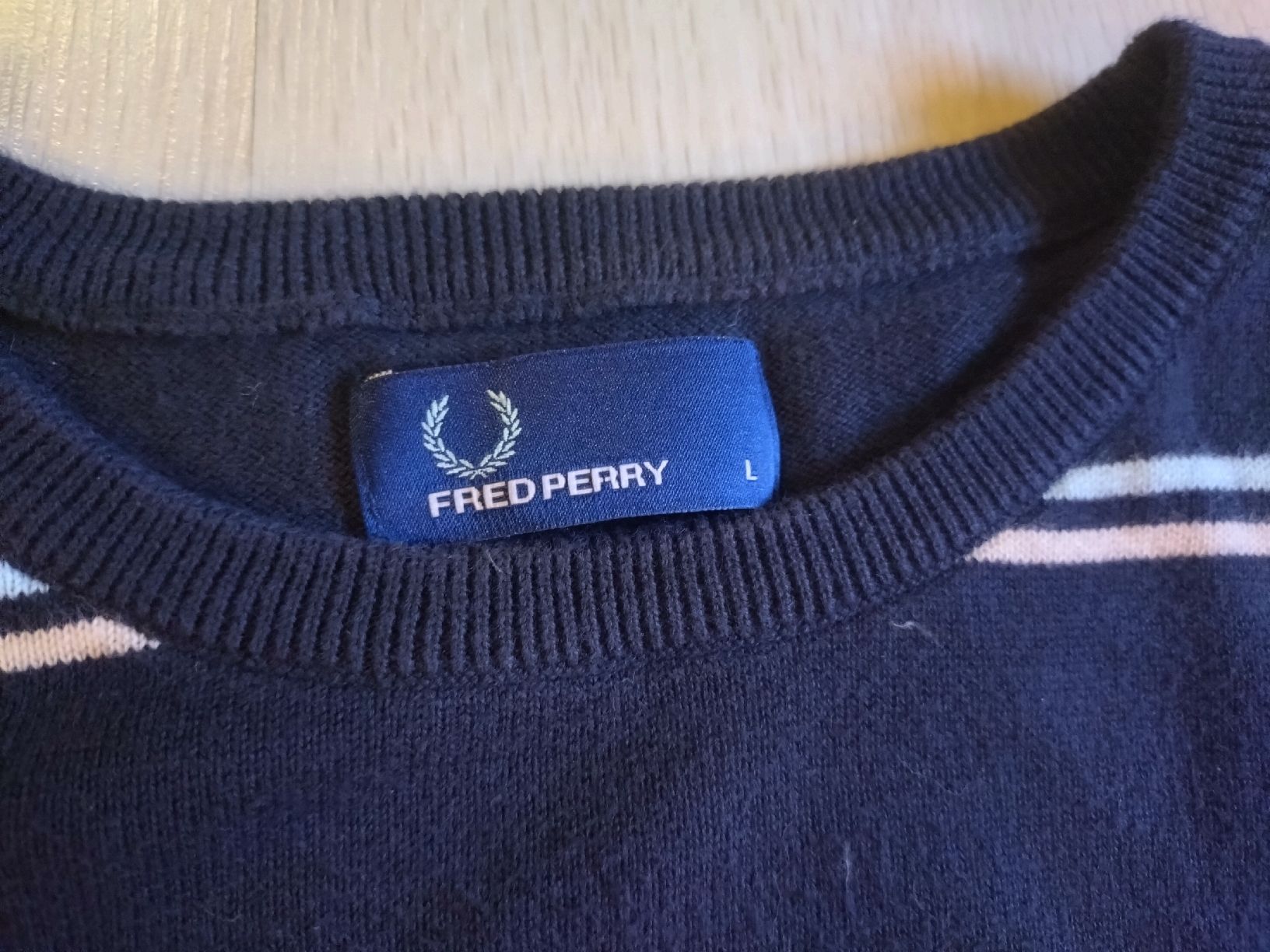 Fred Perry Pullover & Sweatshirts: Pull Fred Perry coton bleu rayé blanc taille L TBE  – Gebraucht aus Farvagny-le-Grand von LaCaverne 3