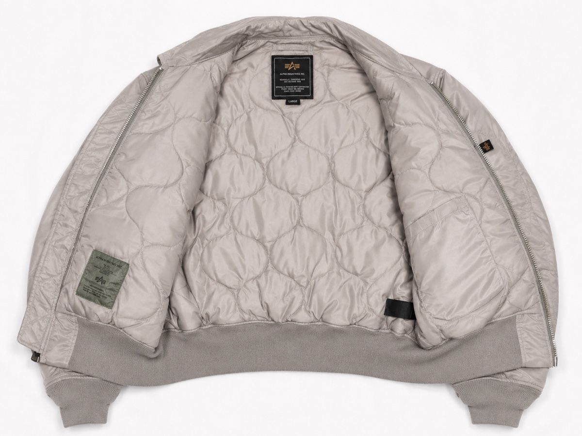 Alpha Industries Giacche: Alpha industries – Nuovo (secondo la descrizione) da Thalwil venduto da SlavStore 2