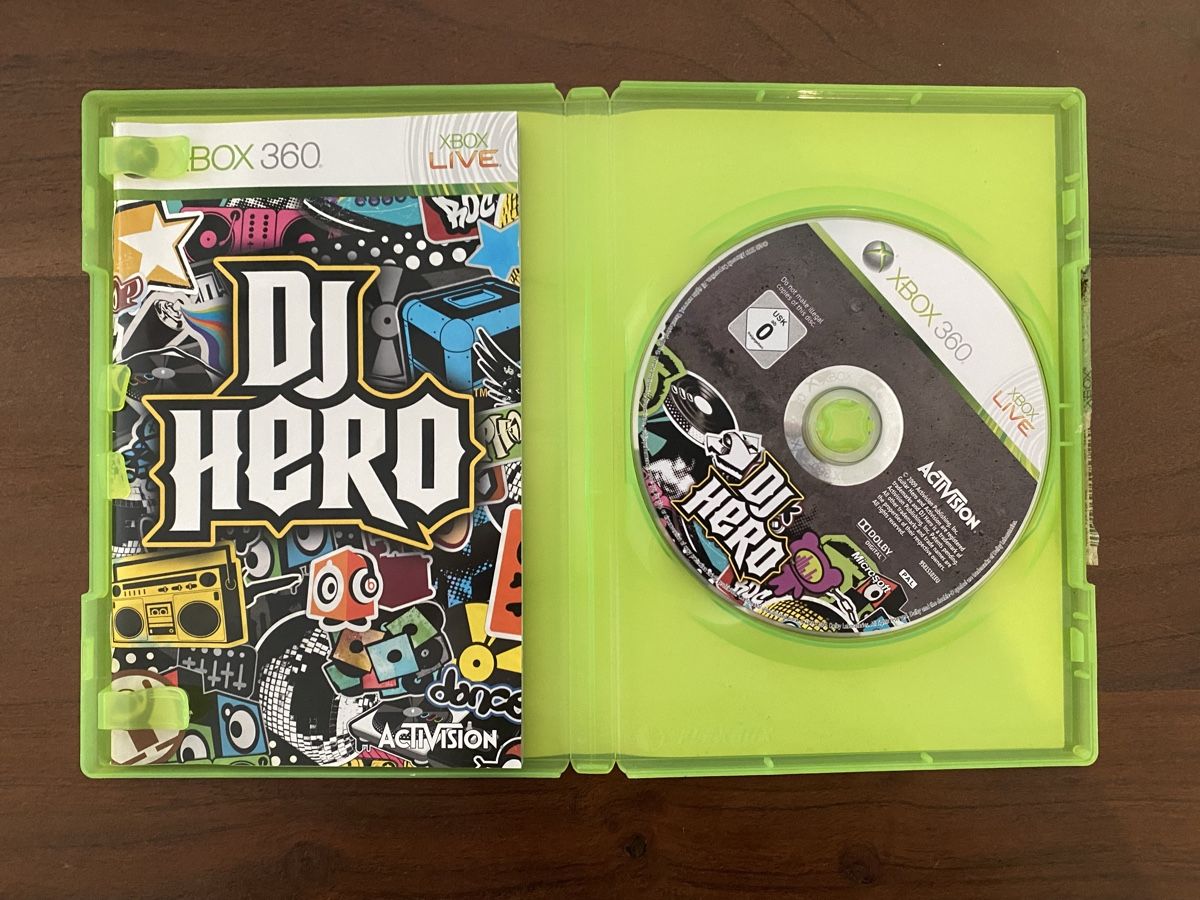 Microsoft Giochi: DJ Hero für Xbox 360 – Usato da Thunstetten venduto da Virus_33 1
