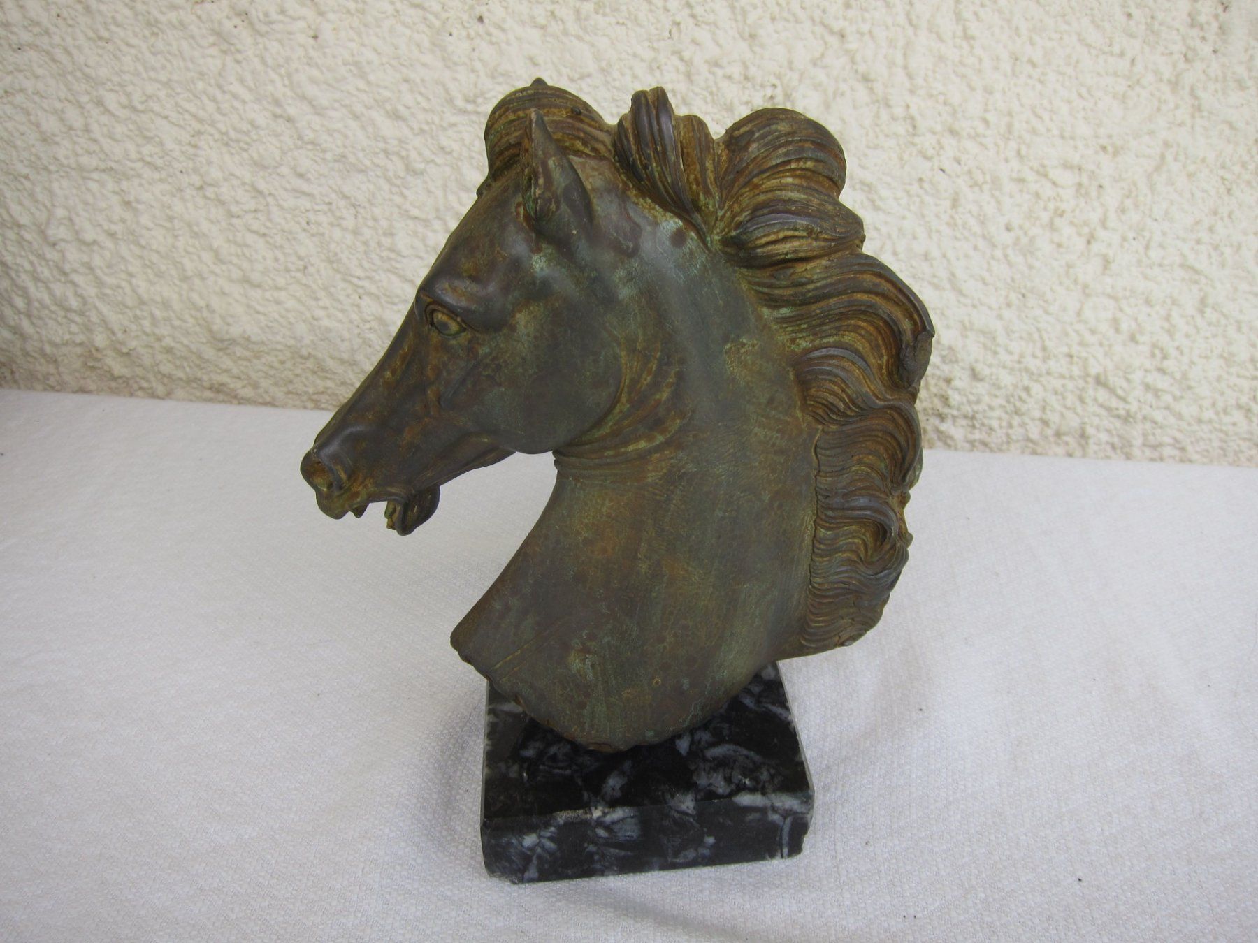 Skulpturen & Statuen: Pferdekopf Skulptur – Gebraucht aus Regensdorf von Eri8057 4