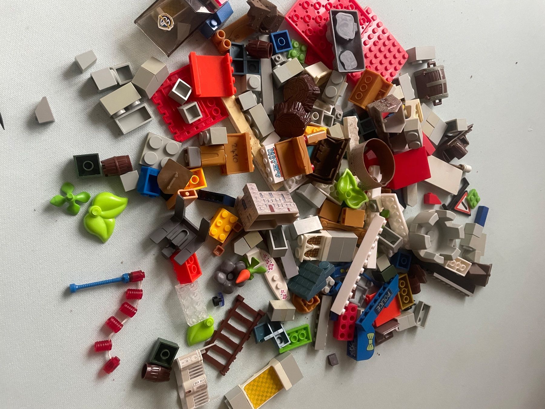 Jouets: Bausteine – Défectueux à Niederhasli par sev_d7hq 7