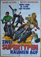 Zwei Supertypen räumen auf