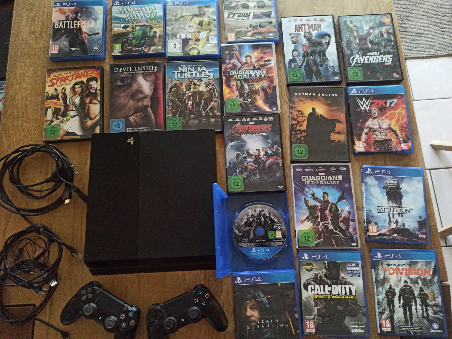 Sony Konsolen: Sony - PlayStation 4 - PS4 FAT / Controller / Spiele / usw. – Gebraucht aus Oberweningen von mar_87mx