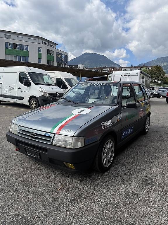 Fiat Automobili: Fiat Uno 1.4 i.E – Usato da St. Niklausen OW venduto da ThisKuhn 1