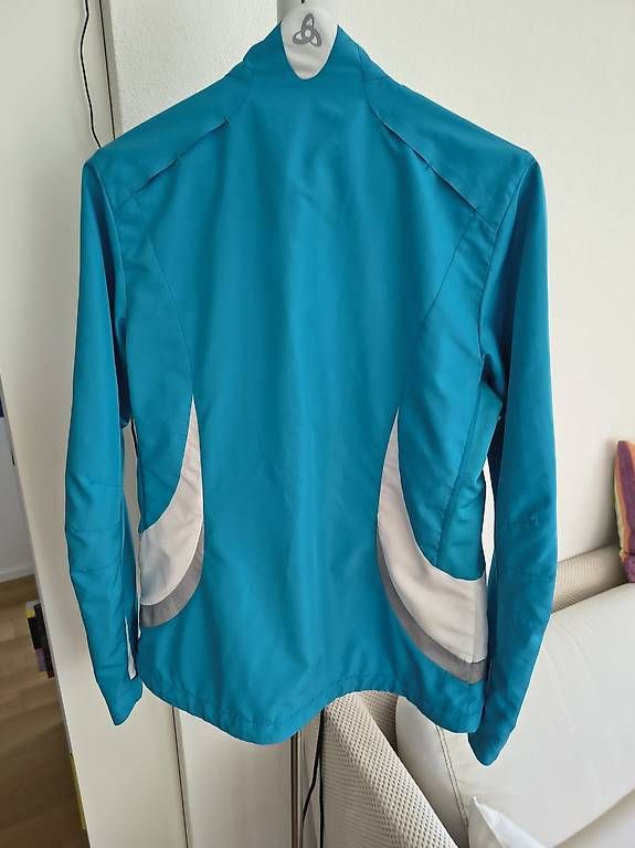 Odlo Jacken: ODLO Windjacke türkisblau, Gr. M – Gebraucht aus Allschwil von droledezebre 1