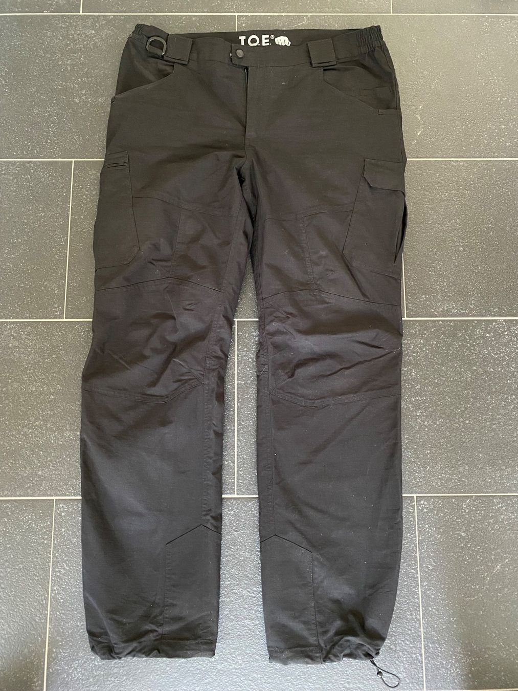 Pantaloni: TOE Hose – Usato da Lützelflüh-Goldb venduto da flu_q9tg 1