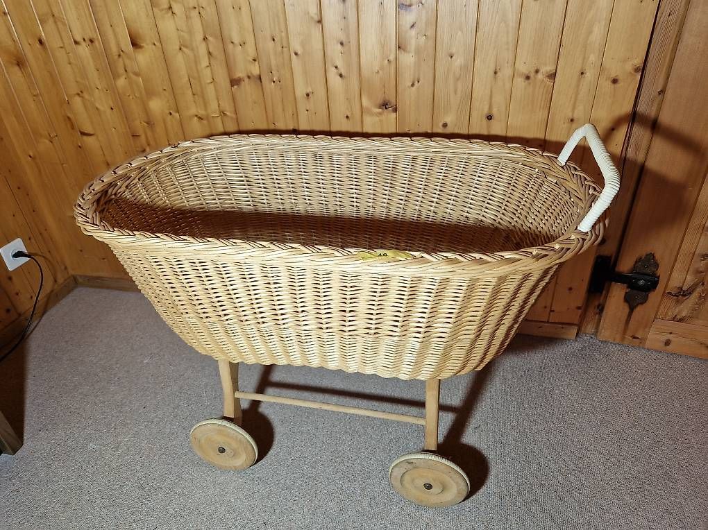 Kinderwagen: Kinderwagen – Gebraucht aus Grindelwald von jana2094