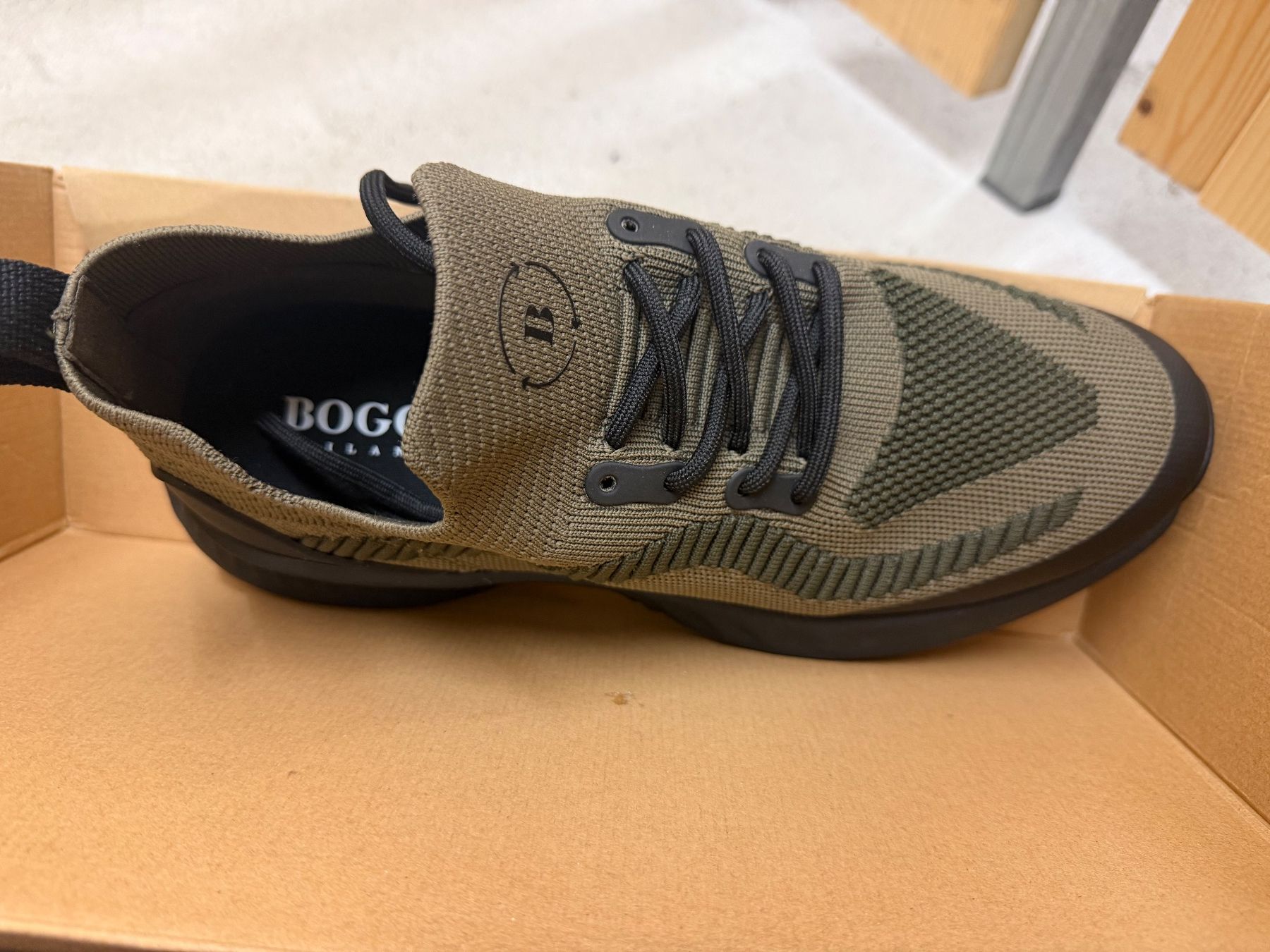 Boggi Scarpe da uomo: Freizeit Schuh von Boggi – Nuovo e nell'imballaggio originale da Zug venduto da pav_q5f7 1