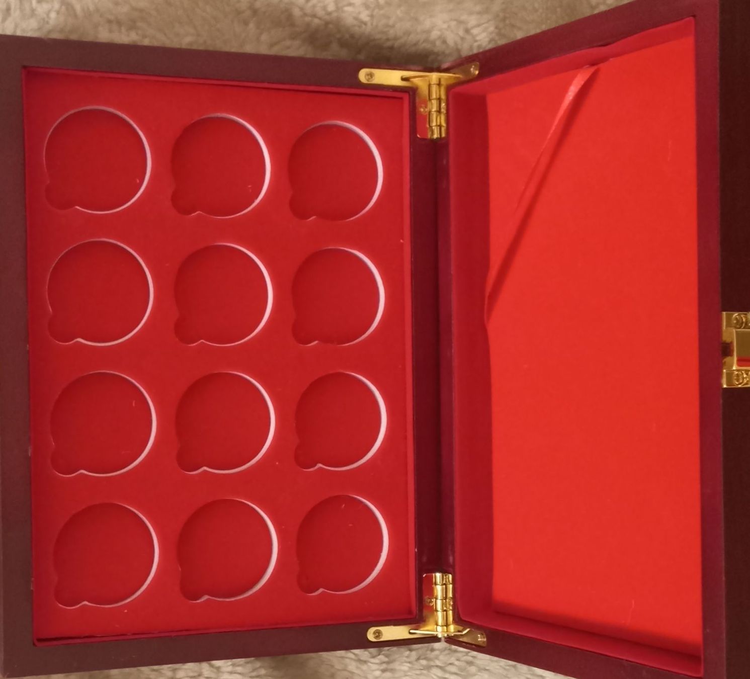 Tutti le monete: Collection complète de 12 pièces zodiaque chinois – Nuovo e nell'imballaggio originale da Genève venduto da web_hfc6 3