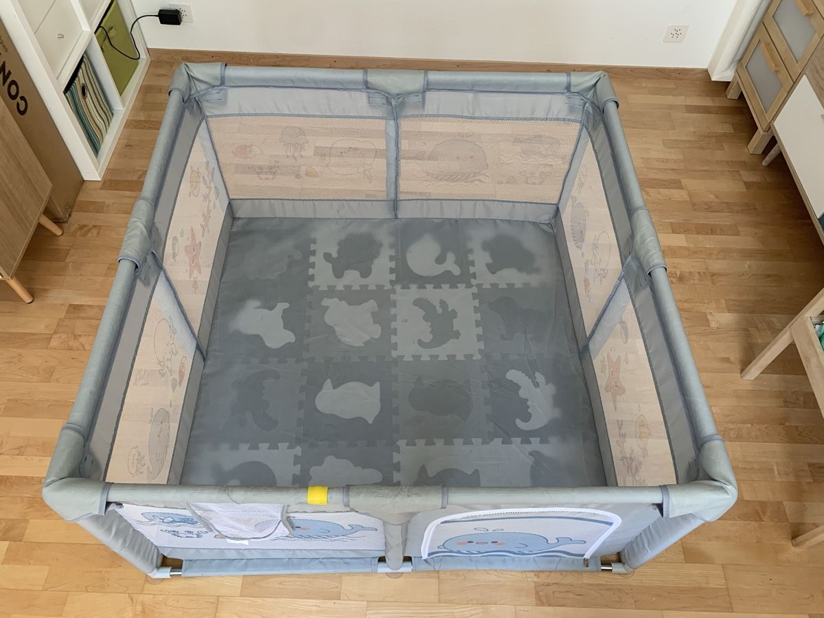 Box & Barriere di sicurezza: Laufgitter 125 x 125 – Usato da Zürich venduto da AnaMK