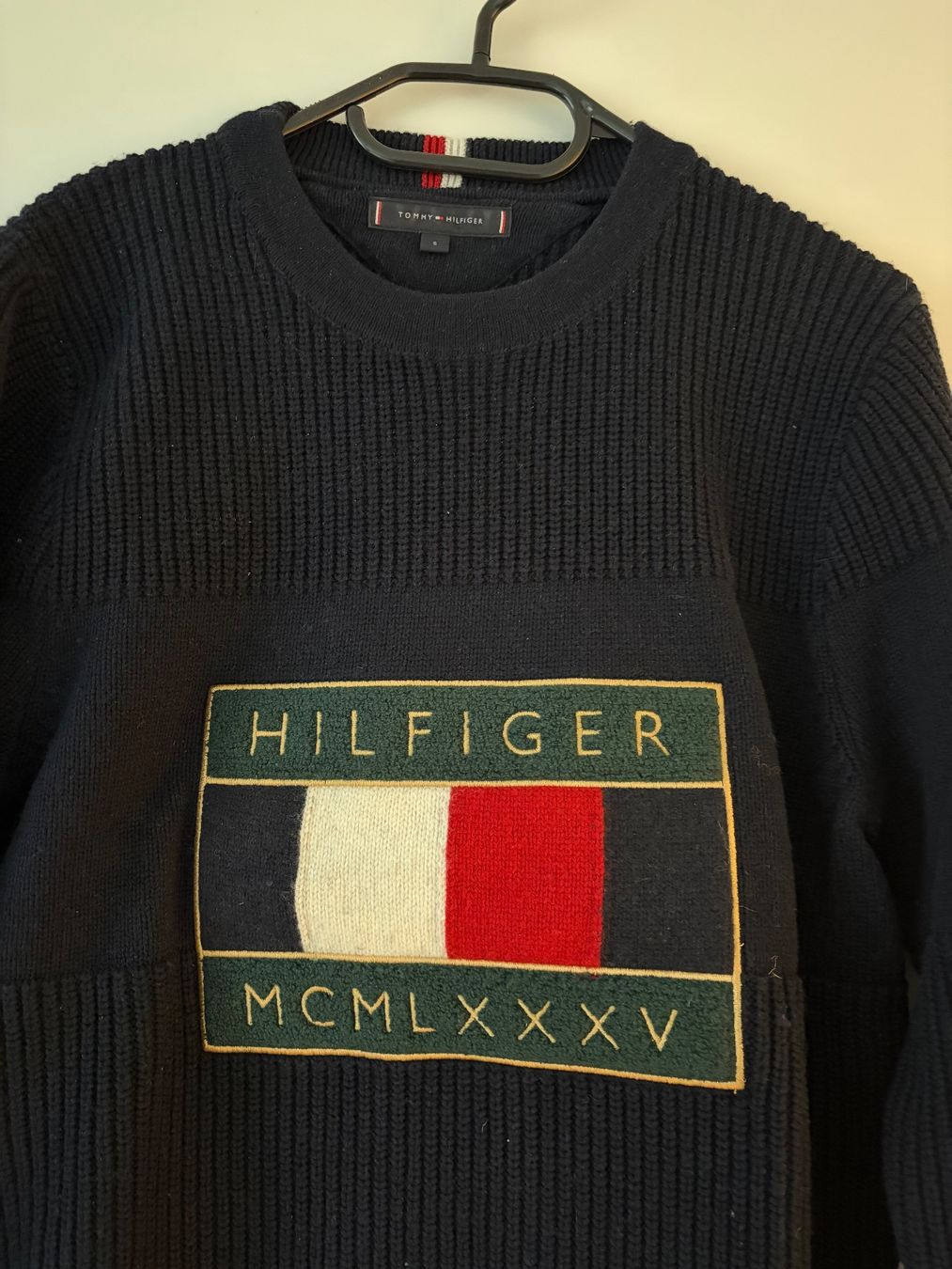 Tommy Hilfiger Maglioni & Felpe: Neuer Tommy Hilfiger Herrenpullover Grosse S – Nuovo (secondo la descrizione) da Zürich venduto da jan_6yl5 2