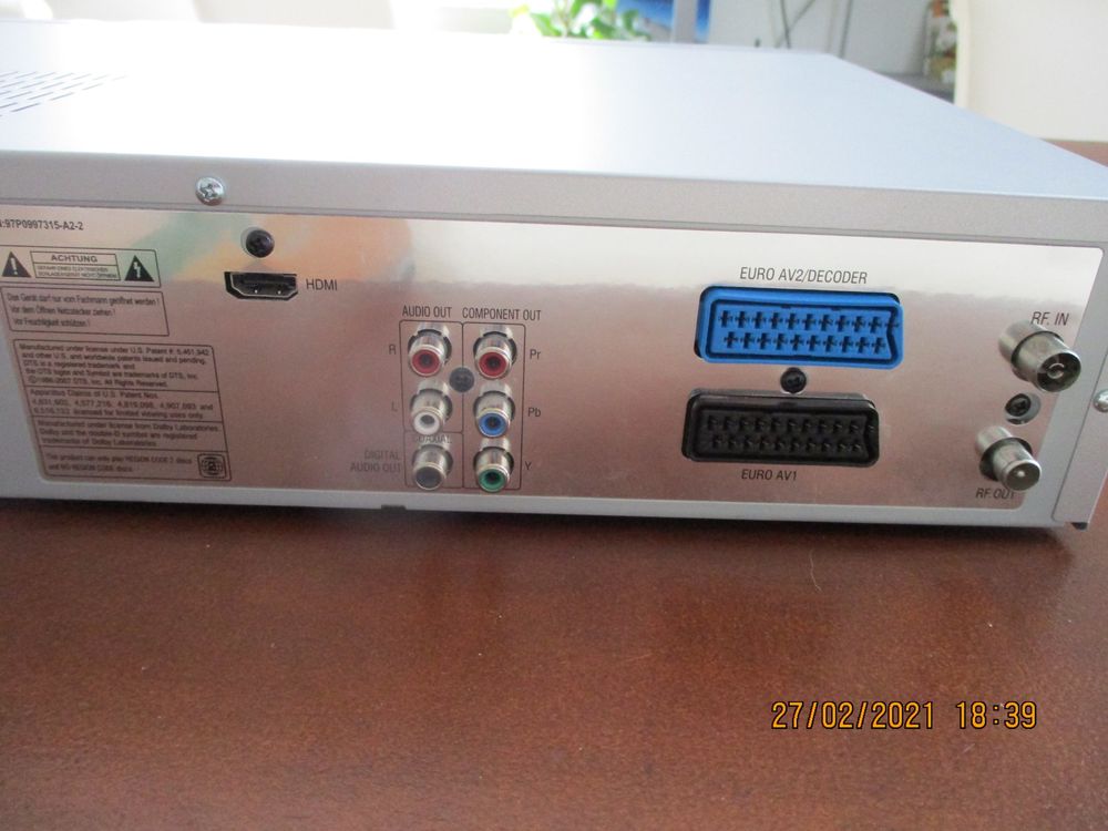 TechLine DVRC 800 DVD /-VHS Recorder (Gebraucht) in Liestal für CHF 265 ...