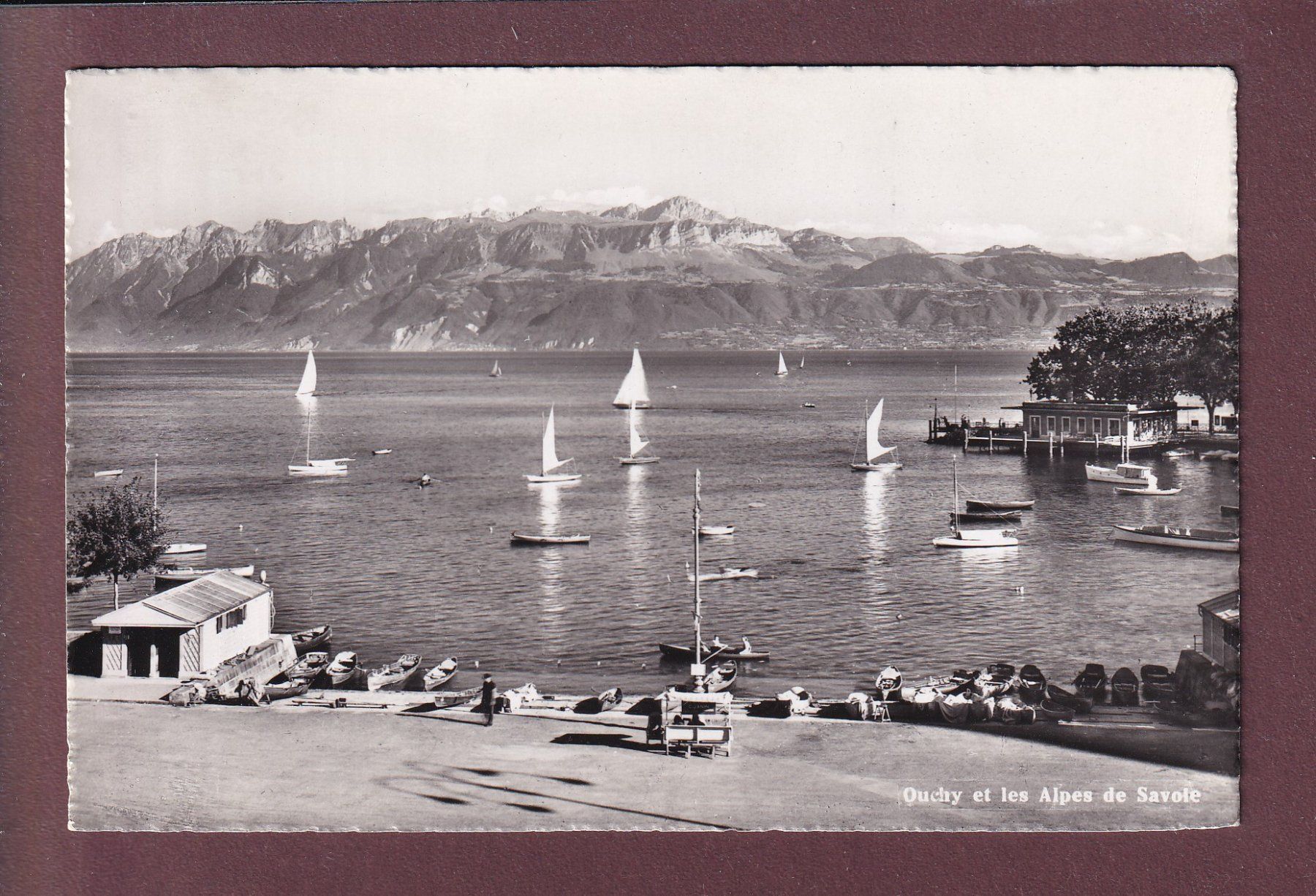 Cartoline postali: LAUSANNE - Ouchy - Port – Usato da Pully venduto da nicecards