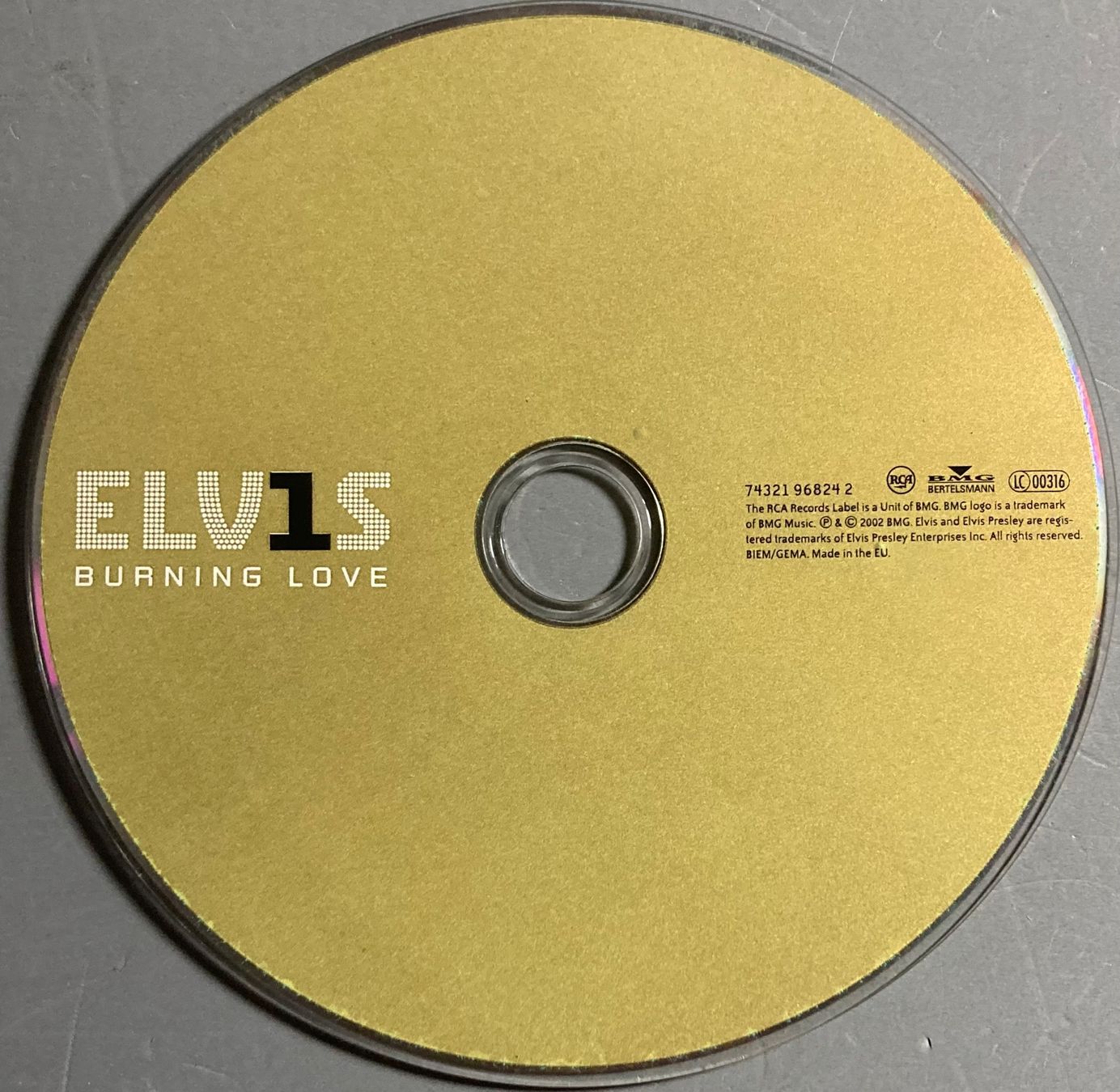 CD: ELV1S - BURNING LOVE – Usato da Poliez-Pittet venduto da Newtown-Records 1