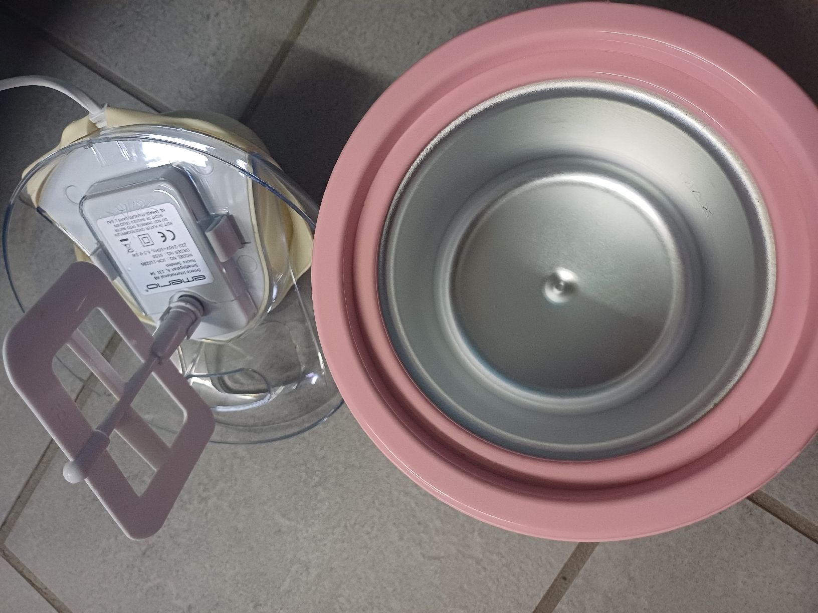 Küchengeräte: Emerio Ice Cream Maker pink used – Gebraucht aus Brugg AG von Chaes-chueechli 3