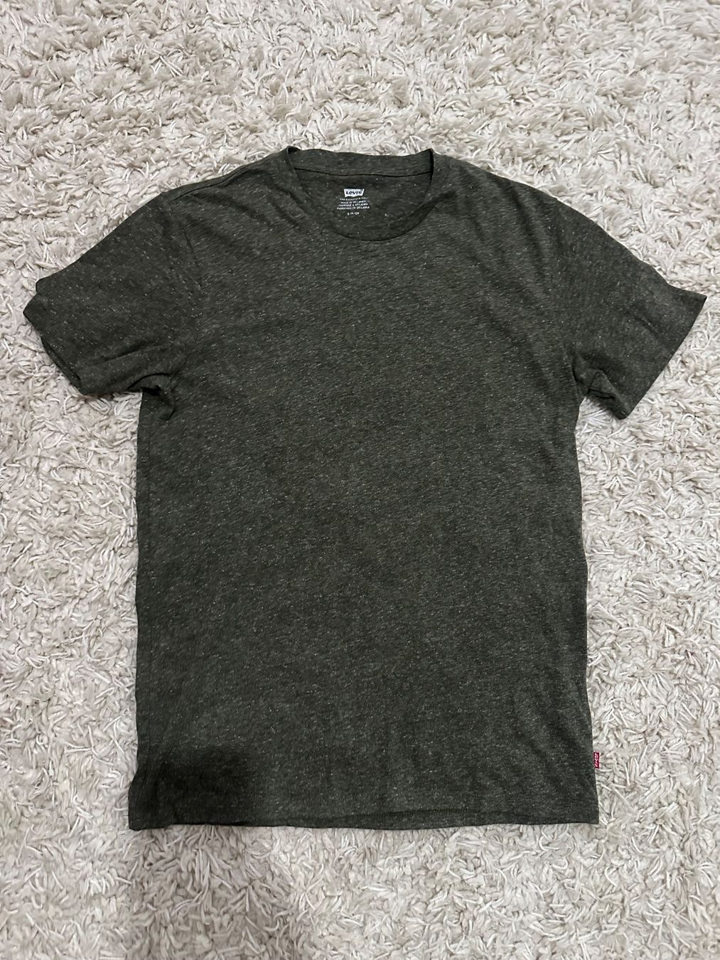 Levi's T-Shirts: Levi’s T-Shirt Gr.S – Gebraucht aus Bern von BrandVilla
