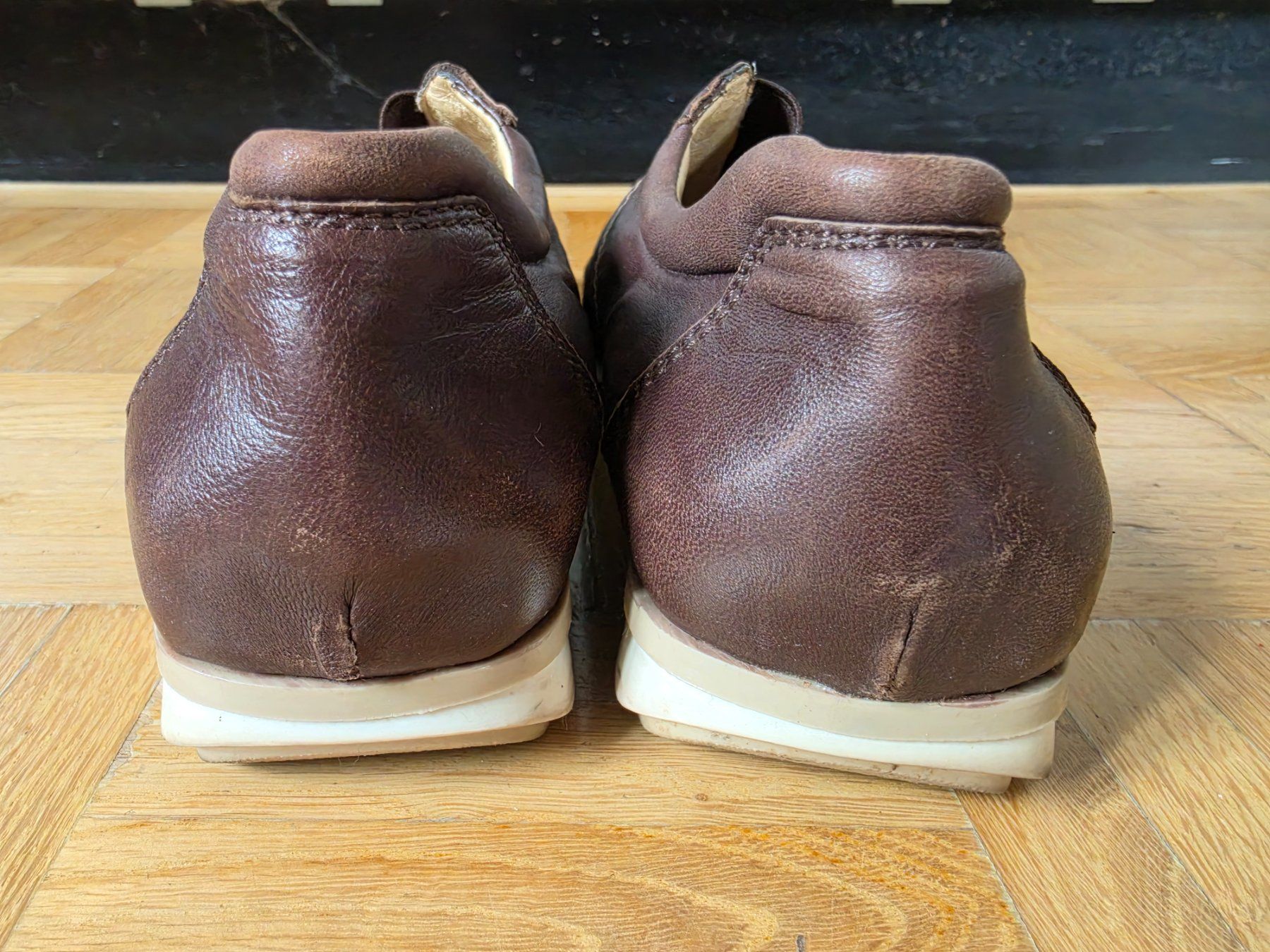 Scarpe da donna: Turnschuhe Lario echt Leder Gr. 37 – Usato da Stäfa venduto da flamingo_17 6