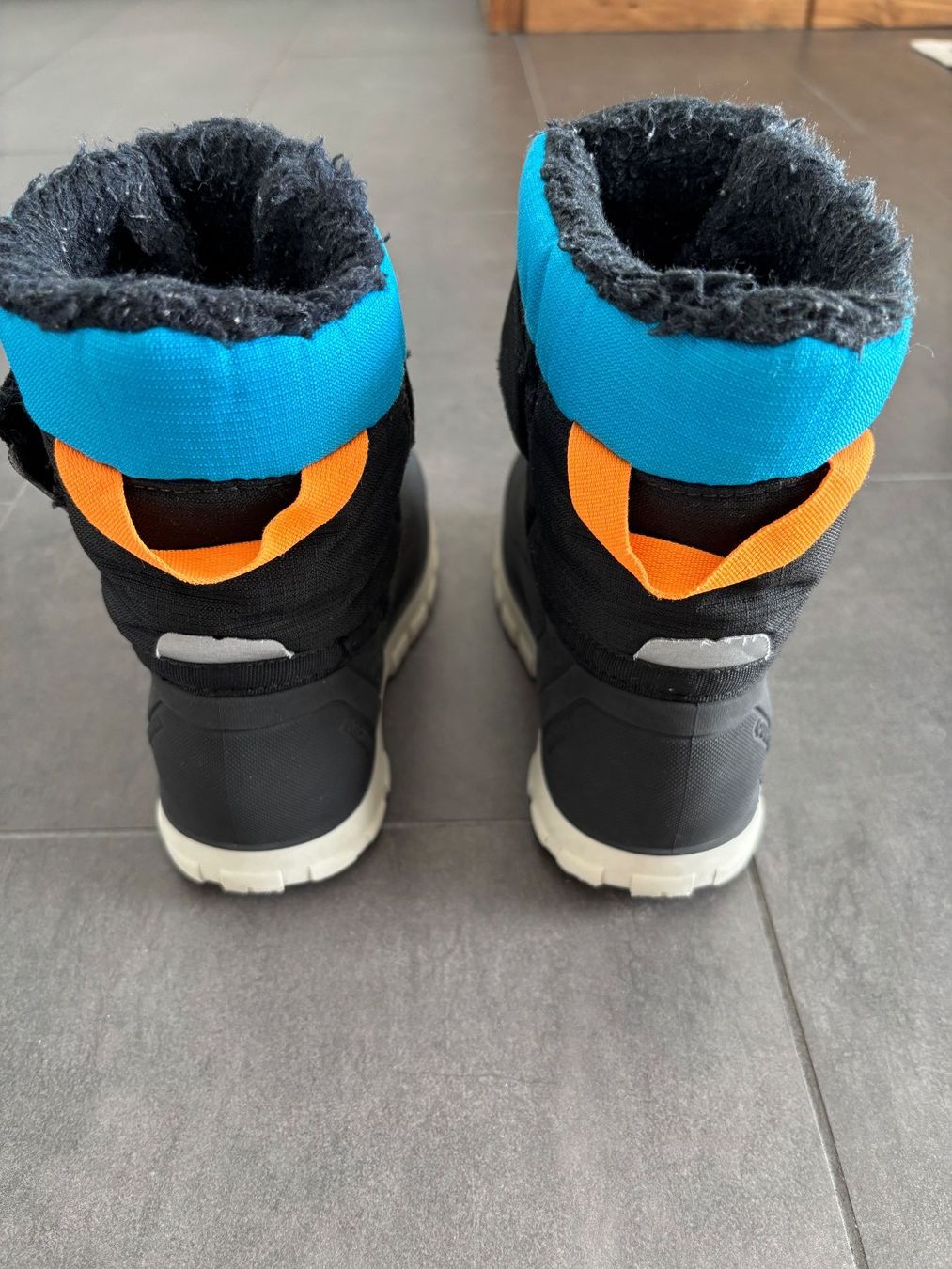 Decathlon Scarpe per ragazzi: Decathlon Schneestiefel Grösse 29 – Usato da Oberägeri venduto da MariaLehman 3