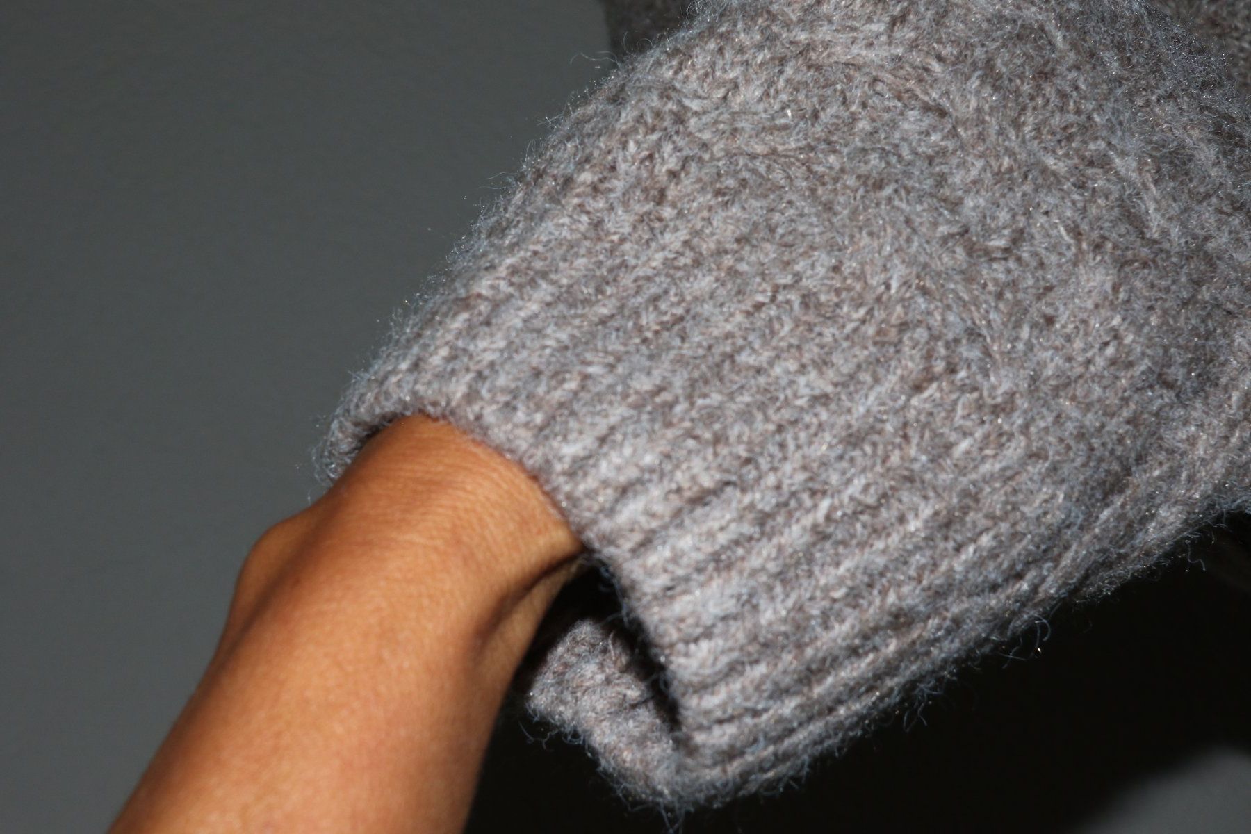 Maglioni & Felpe: Toller stylischer Pullover Gr.M oversize NEU – Nuovo (secondo la descrizione) da Oberwil-Lieli venduto da Svetlana28 7