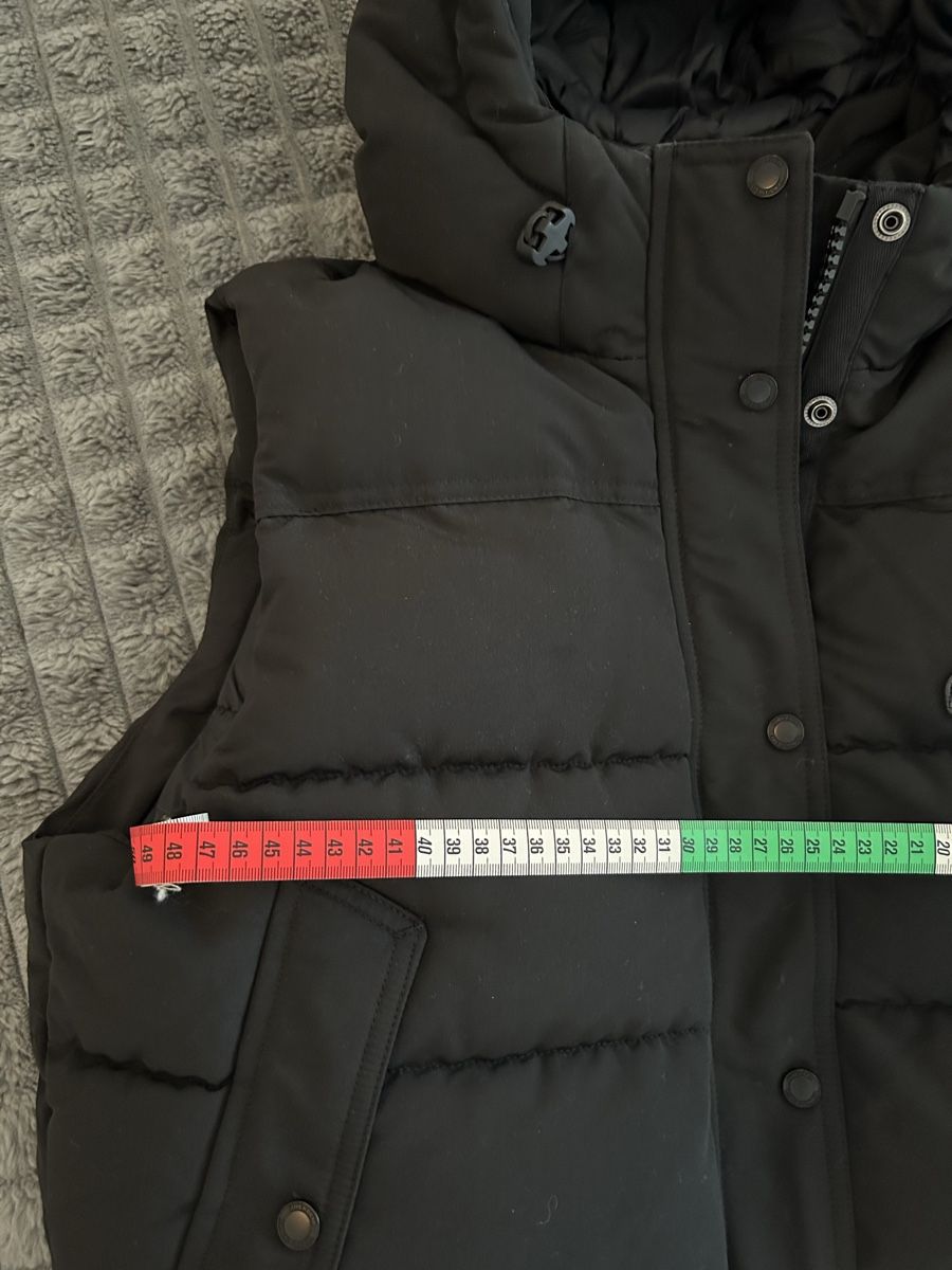 Gilet & Giacche senza maniche: Superdry Everest Weste schwarz – Usato da Tägerschen venduto da Tommylee88 3